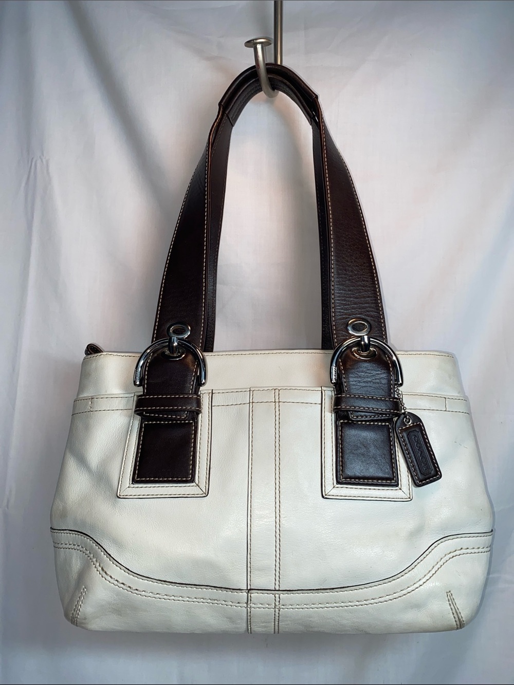 Vintage Coach F10911 Soho Carryall Leather Shoulder Bag in Cream and Dark Brown